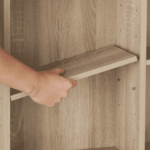 Pré-perçage toute hauteur pour caisson avec étagères amovibles