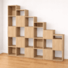 Meuble sous escalier avec cubes de rangement sur mesure